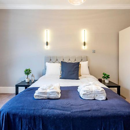 Large 1 Bedroom In Center Of London 3 المظهر الخارجي الصورة