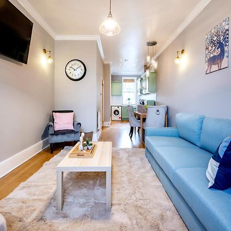 Large 1 Bedroom In Center Of London 3 المظهر الخارجي الصورة