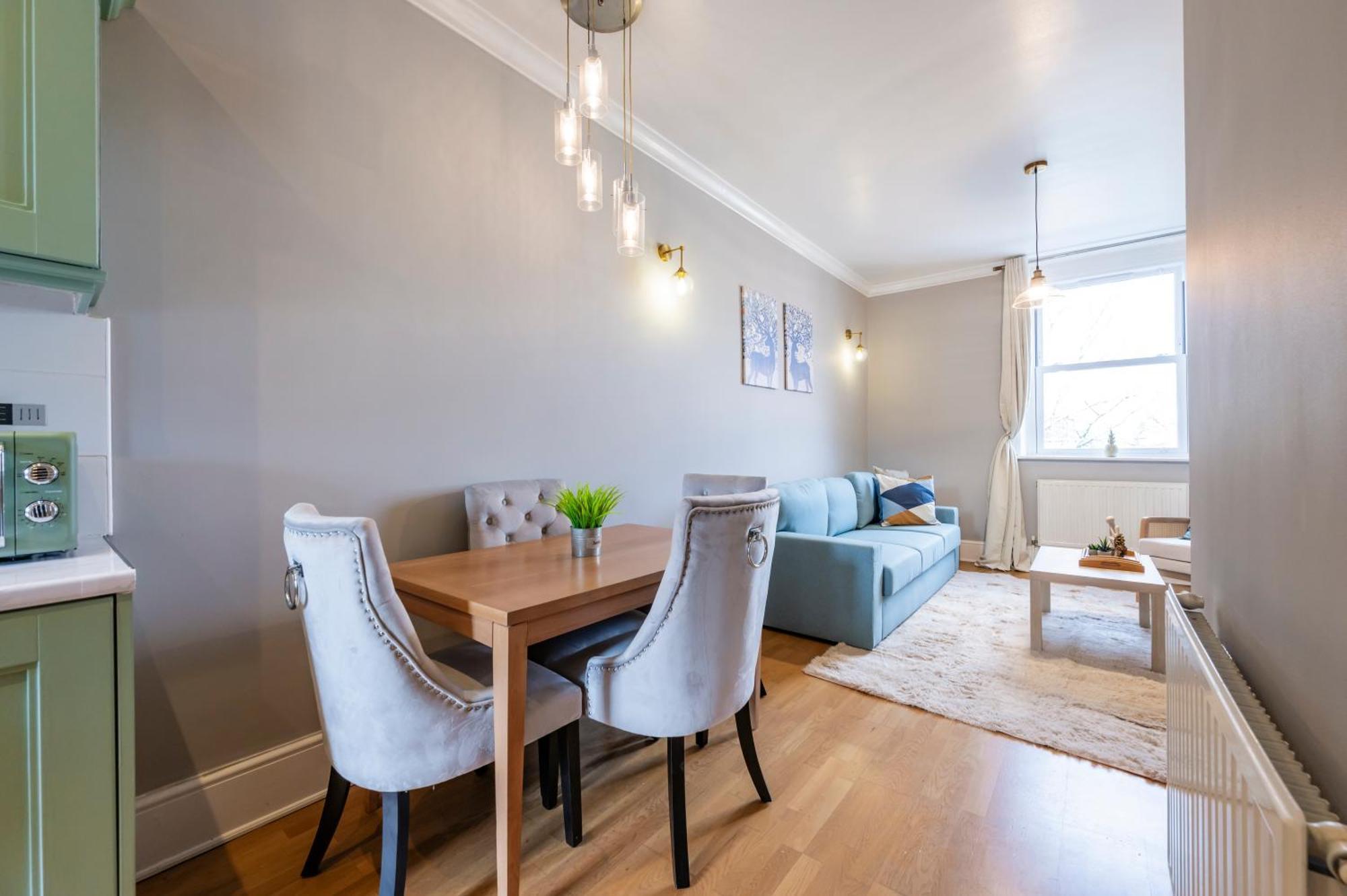 Large 1 Bedroom In Center Of London 3 المظهر الخارجي الصورة